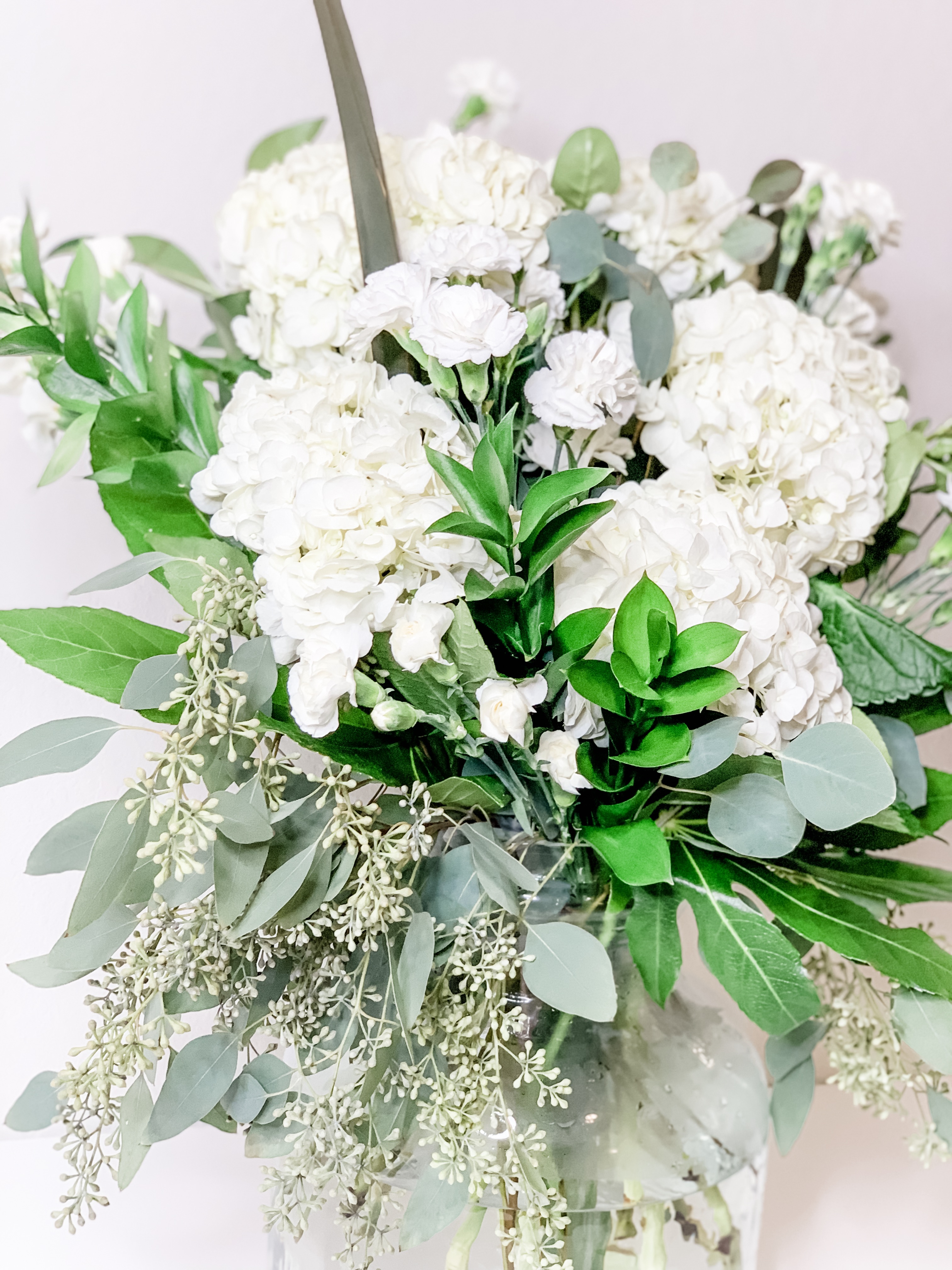 10 Tips for Using Baby's Breath in Flower Arrangements - First Come Flowers