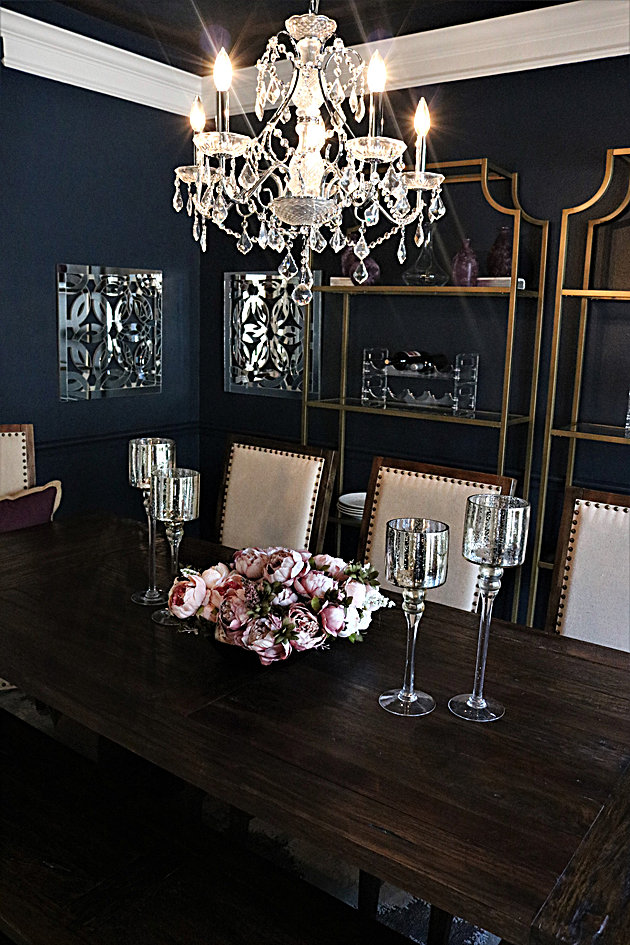 dining room, navy walls, navy dining room, glamorous, glamorous dining room