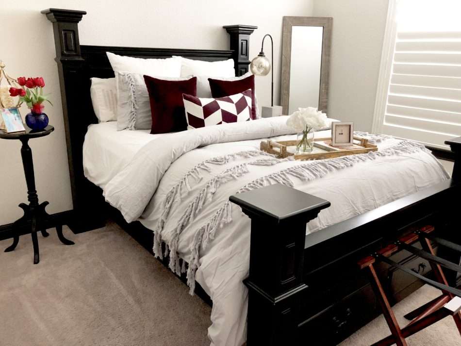 How to Style Your Bed Like a Pro - Melissa Roberts Interior, Design & Home  Decor Blog
